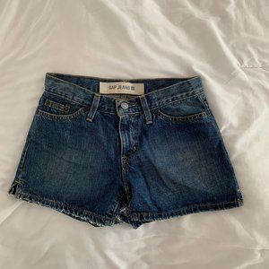 Gap Denim Jean Shorts - Perfect for summer!